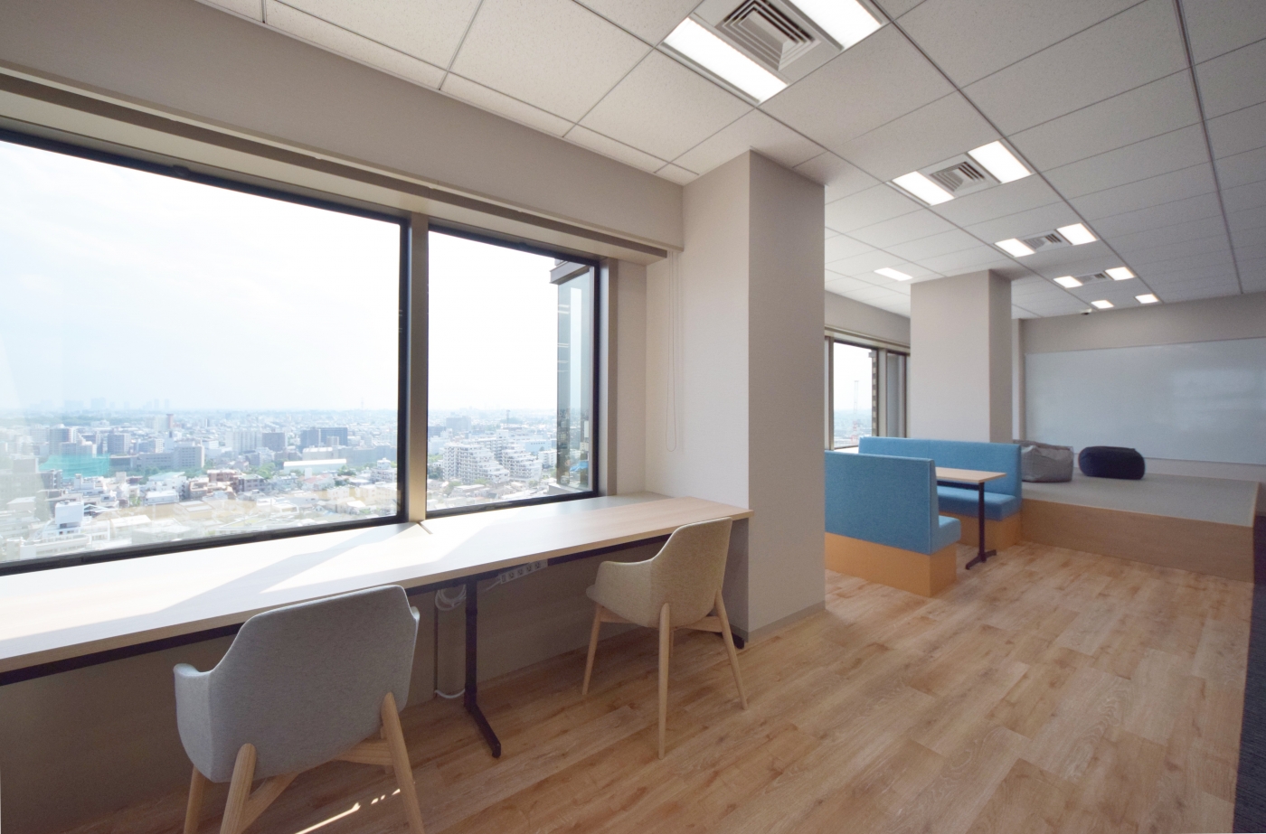 オフィスデザイン実績～信頼感と機能性を兼ね備えた居心地の良いオフィス
