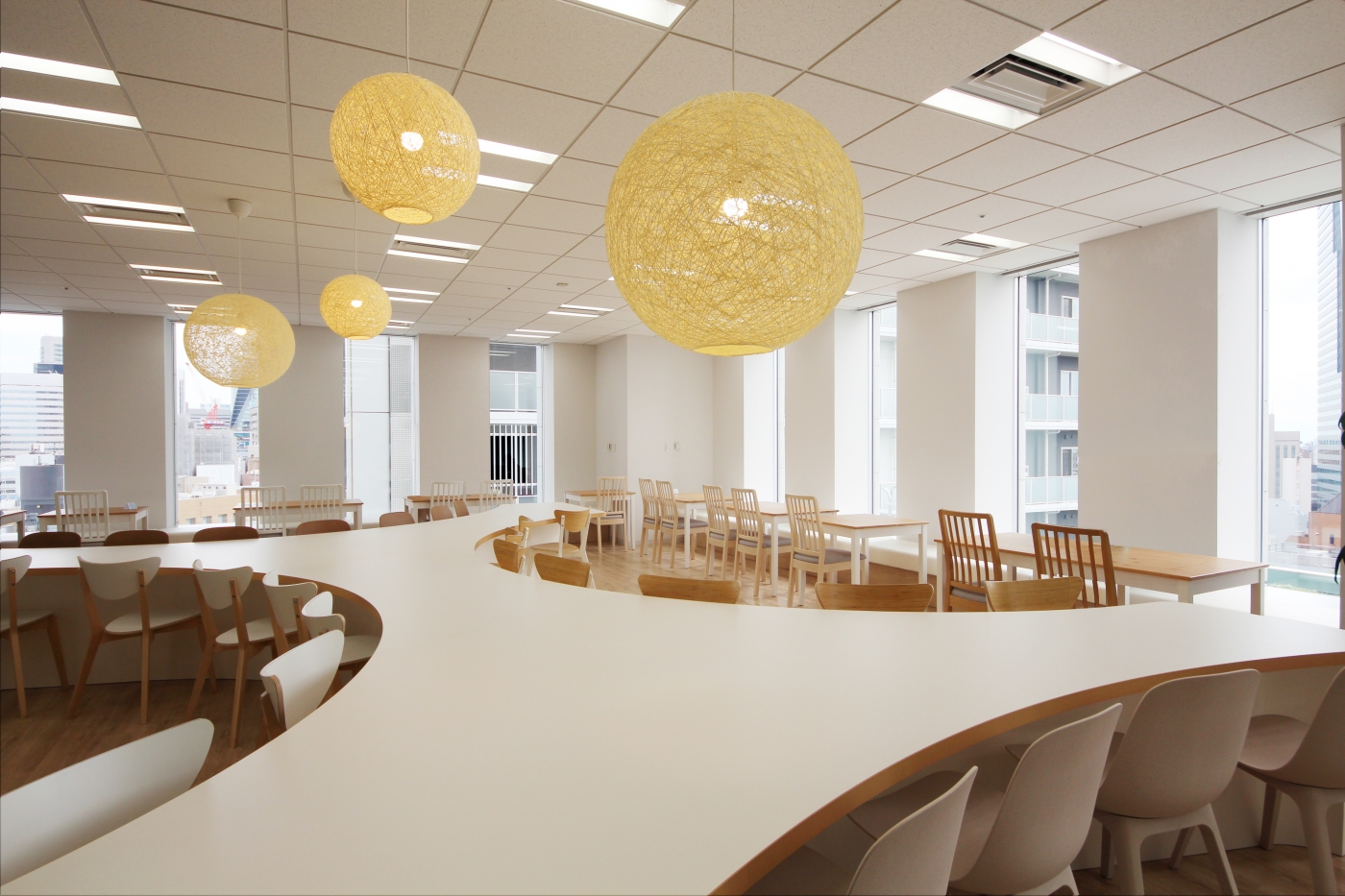 オフィスデザイン実績～透明性と明るさのある開放的な空間にこだわった名古屋のデザイナーズオフィス			
