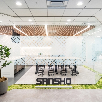 オフィスデザイン事例|Laboを併設し、新しいビジネスや働き方が始まるデザイナーズオフィス