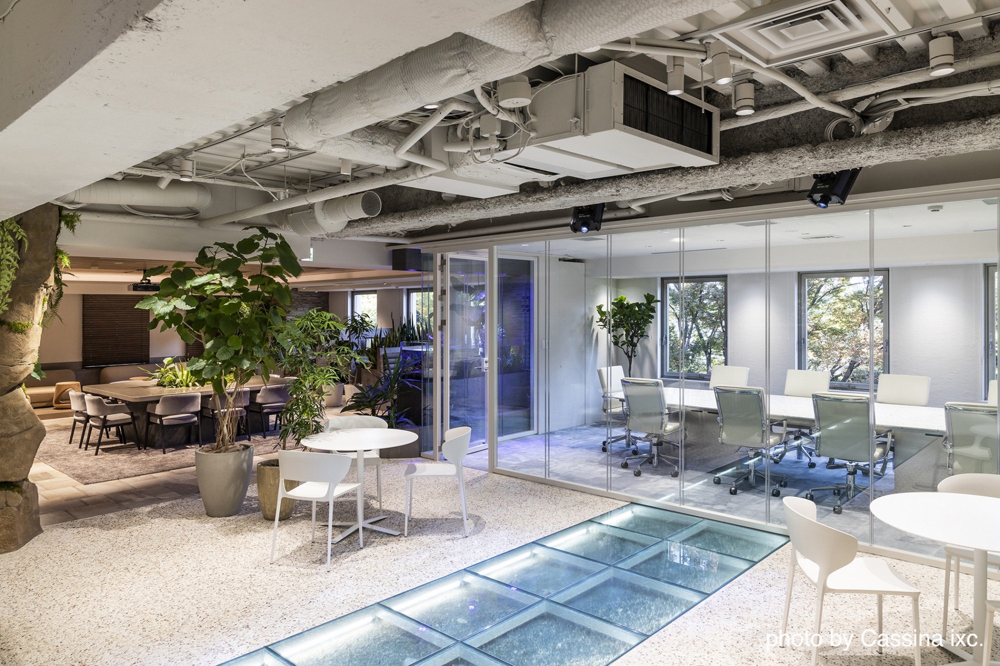 オフィスデザイン実績～ ーview loungeー つながりやコミュニケーションを形成できるオフィス