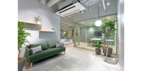 オフィスデザイン事例|自然体でお互いにサポートしあえるセットアップオフィス「loft」