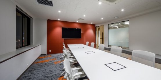オフィスデザイン事例|熊本の土地に根付き、未来に向かって成長する姿を表現したオフィス