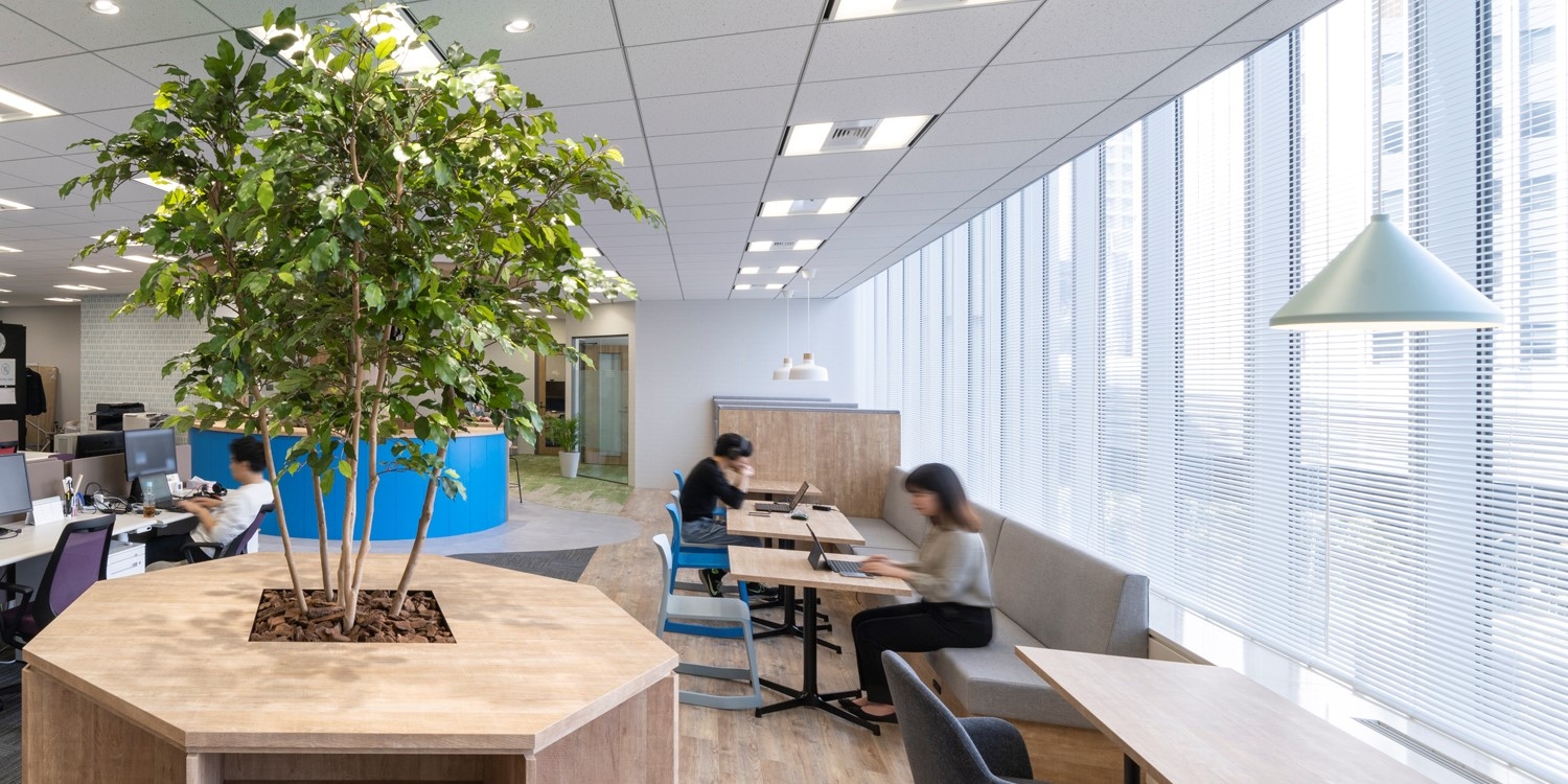 オフィスデザイン実績～コミュニケーションが生まれ、心のよりどころになるオフィス「Perche -止まり木-」