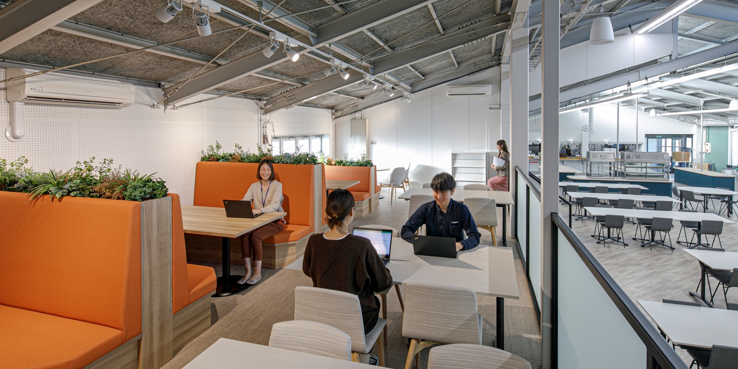 オフィスデザイン実績～未来につながる様々な働き方ができる食堂『VISTA』
